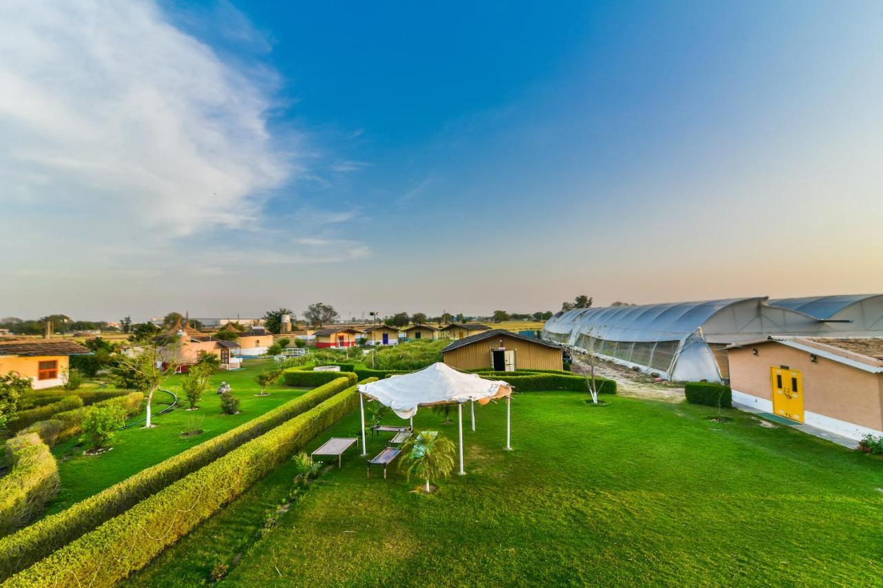 Oyo Home 35520 Ariisse Farms Rural Stay Manesar Exterior foto